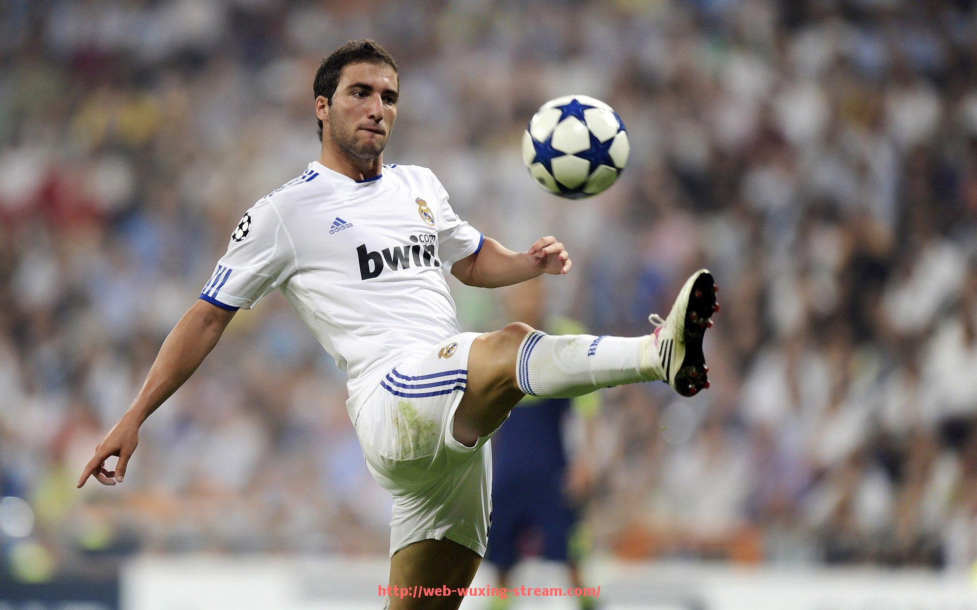 五星体育直播-中超联赛十九轮：中超联赛第十九轮的比赛结果与亮点